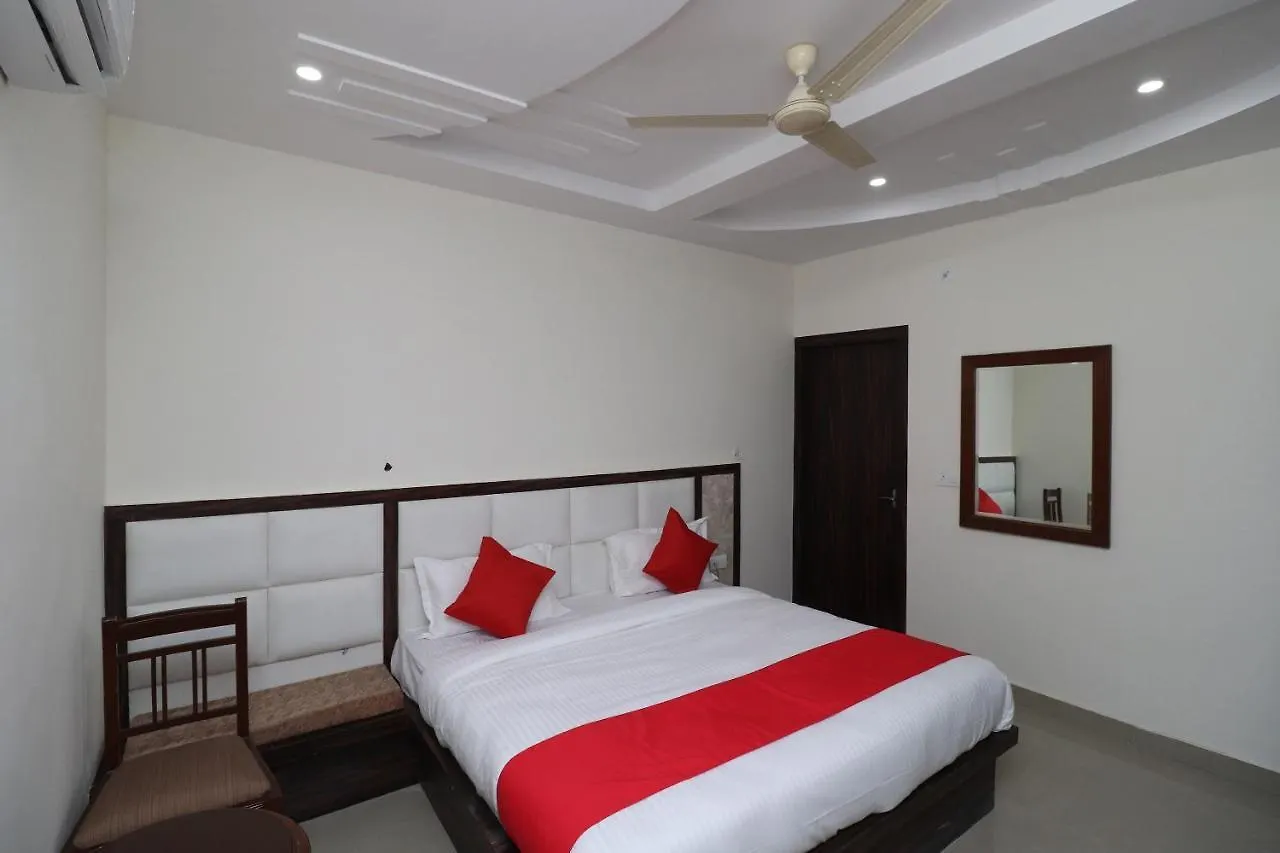 The Hosteller Agra Agra  0*, Agra (Uttar Pradesh)