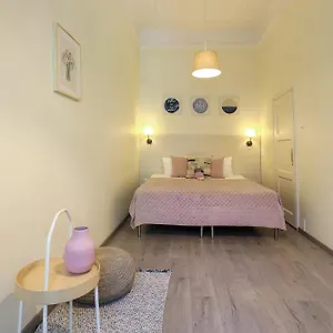 https://ozone-private-rooms.inbudapesthotels.com