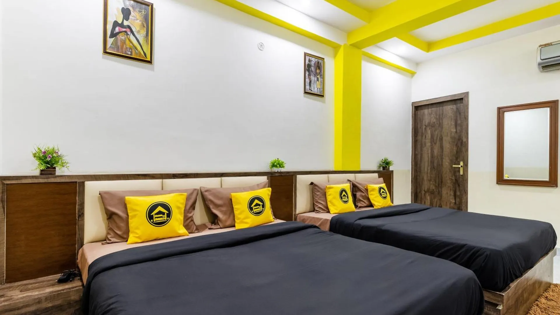 Hostel The Hosteller Agra India