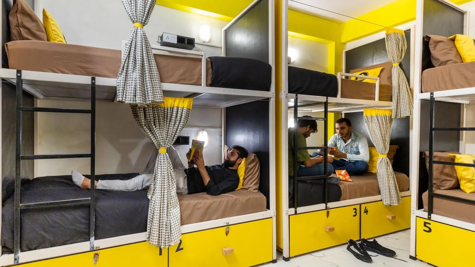 The Hosteller Agra