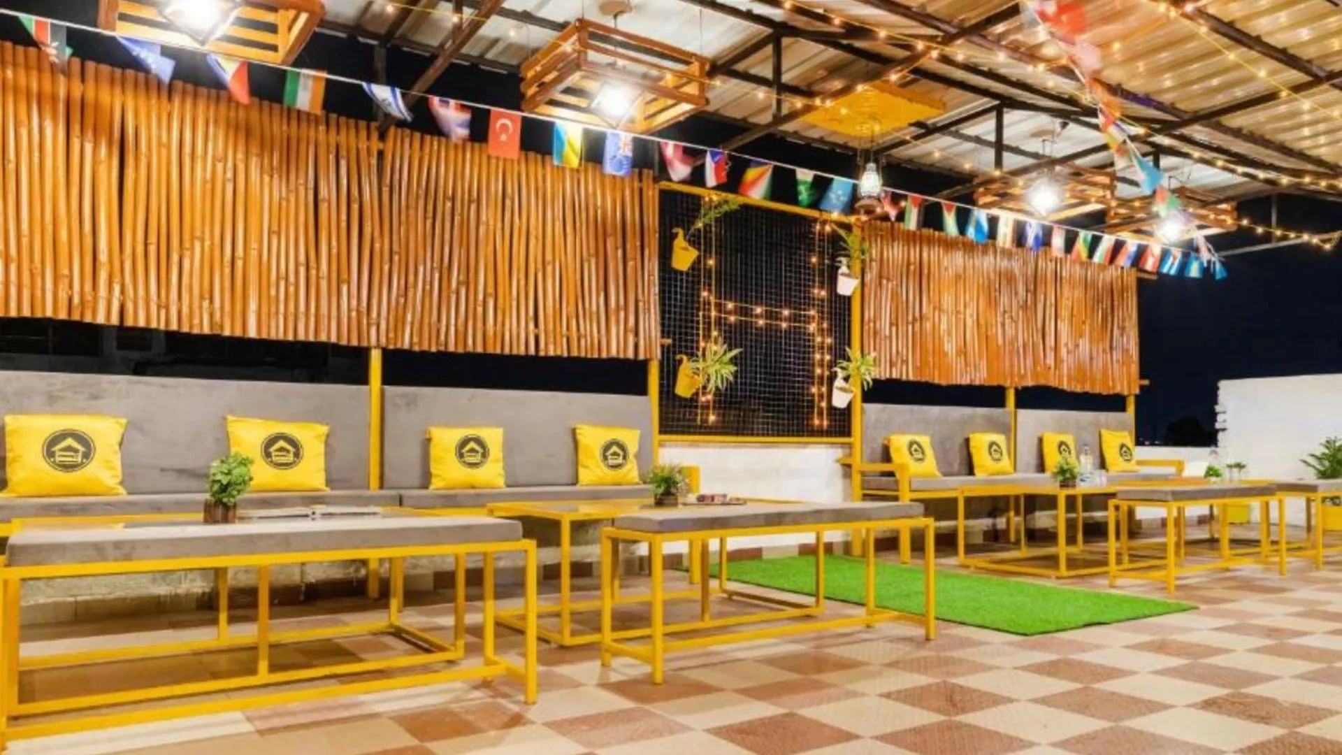 Hostel The Hosteller Agra India
